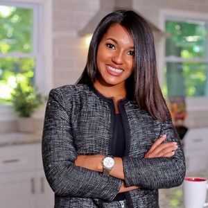 Meet your Posher, Ashley